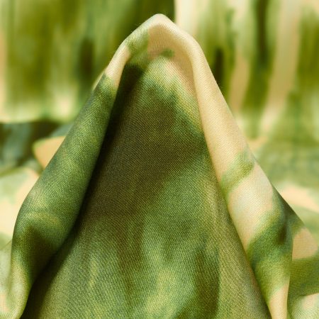 SATIN, VISCOSE, PRINTED, PALE PEACH&PALE KIWI