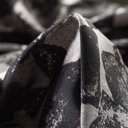Silk Effect, Printed, Raven Black&Nimbus Cloud