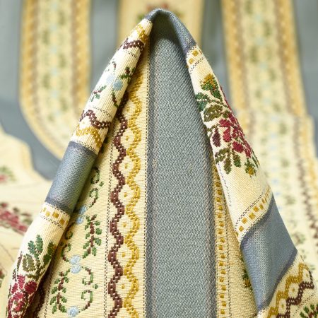 Jacquard, Cotton, Floral, Antique White&Monument